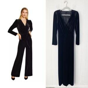 Antonio Melani Jumpsuit Black Velvet Long Sleeve V Neck Tie Waist Surplice Sz 10